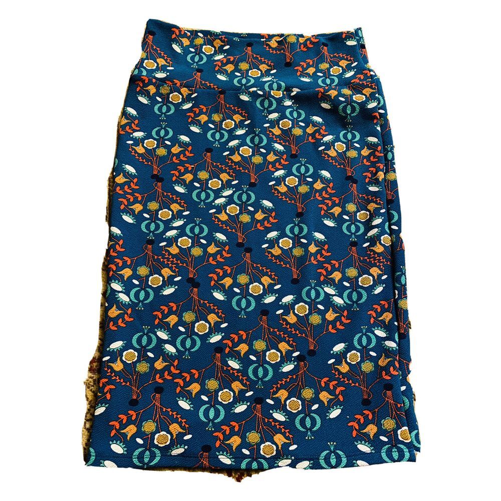 LulaRoe Cassie Skirt‎ Small Dutch Swiss Tulip Floral Holiday Xmas Hunter Green